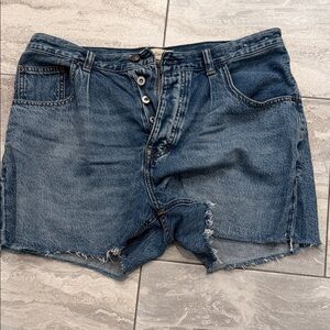 Madewell Blue Denim Button-Fly Shorts